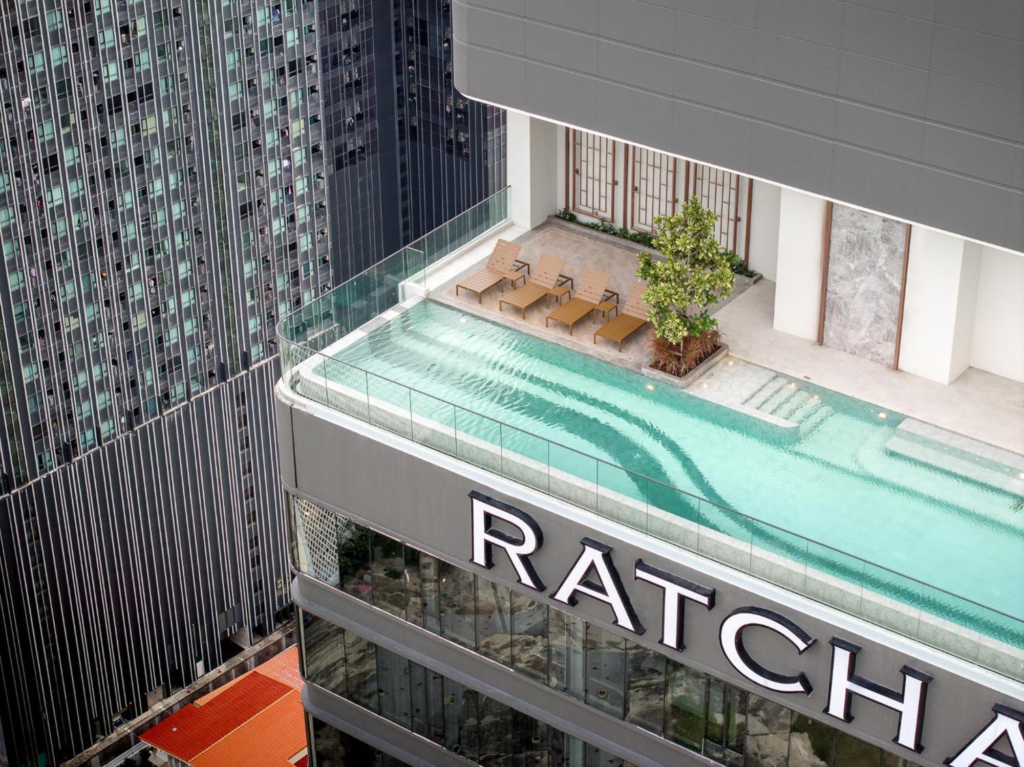 Hotel The Quarter Ratchayothin By Uhg Bangkok Exterior foto